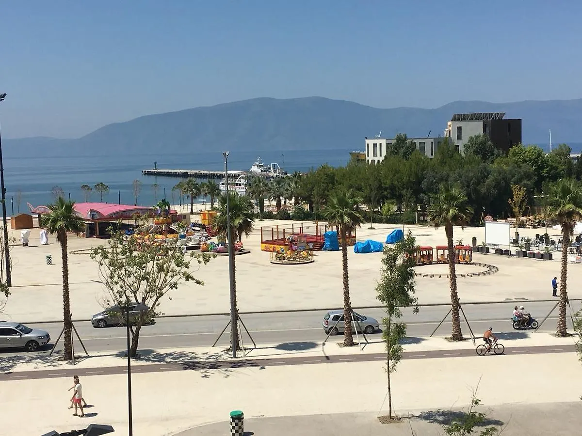 Agetina'S Apartaments Vlore Apartment