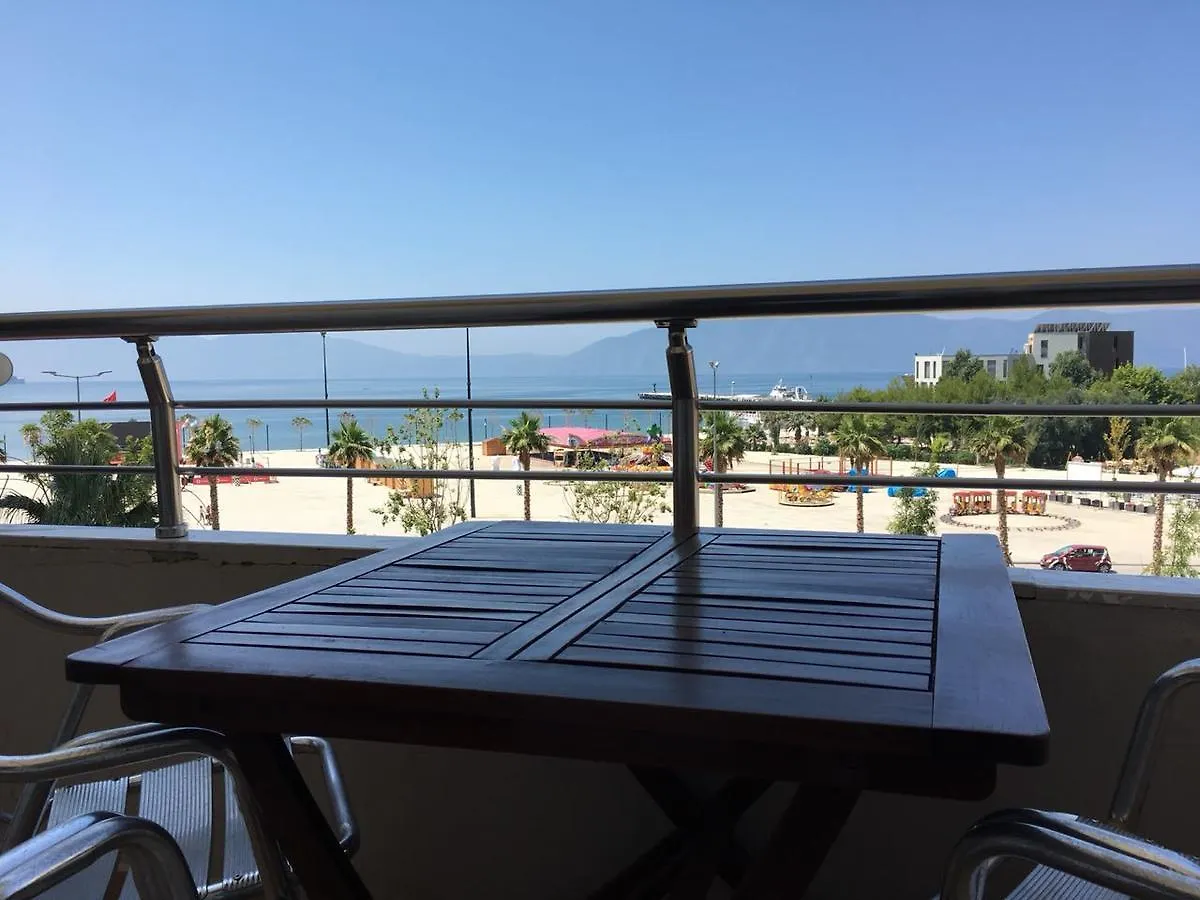 Agetina'S Apartaments Vlore Albania