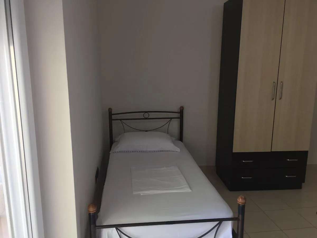 Agetina'S Apartaments Vlore Apartment